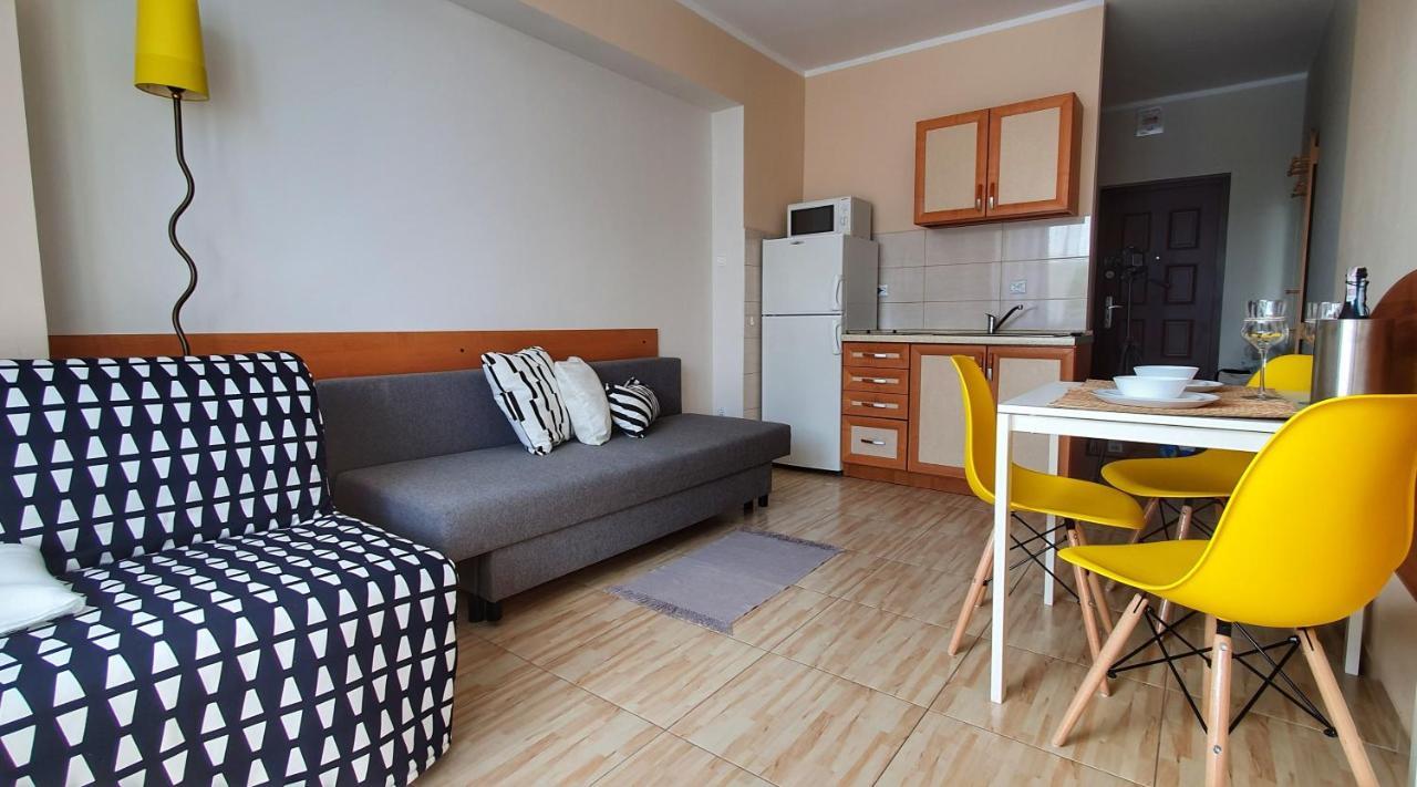 Holiday Home Slavia New 600 Z Balkonem Przy Plazy مينززدرويه المظهر الخارجي الصورة